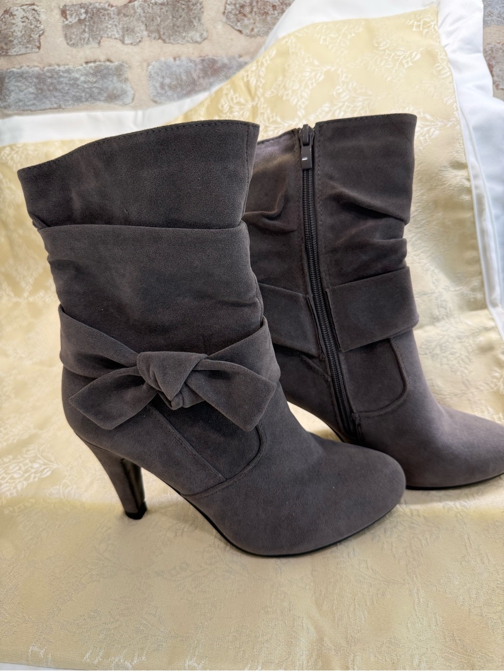 Women’s Gray Suede Bow Ankle Boots